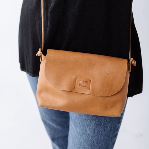 Biba Mini Sling Bag Leather in camel tan - Picture 1 of 7